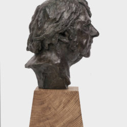 Nick the Gamekeeper sculpture by Nadine Collinson